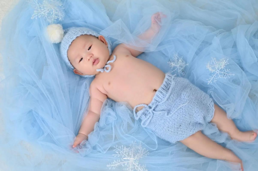 克拉玛依宝宝打嗝是什么原因 克拉玛依宝宝打嗝是什么原因